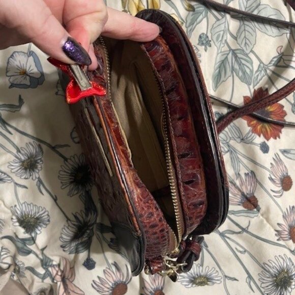 The Brahmin "Leah" Handbag - Picture 3 of 5